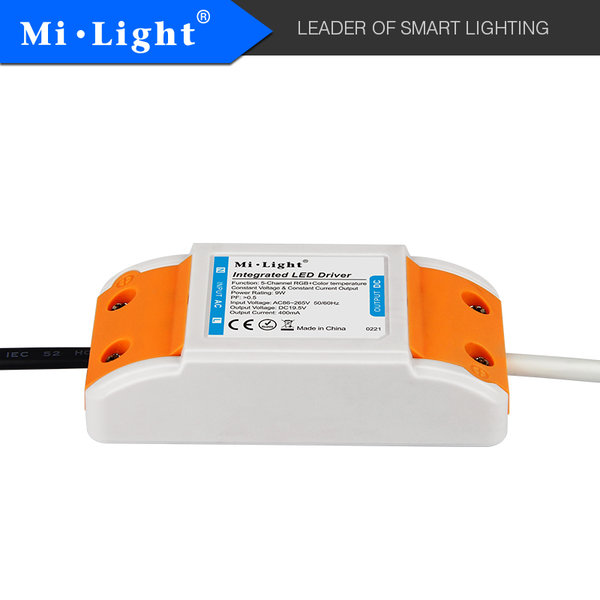 Mi-Light FUT061 LED Einbaustrahler 9W RGB-CCT Ø138mm